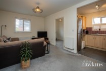 Images for Barrow Close, Royal Wootton Bassett