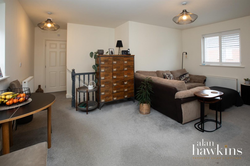 Images for Barrow Close, Royal Wootton Bassett EAID:AlanHakinsAPI BID:1