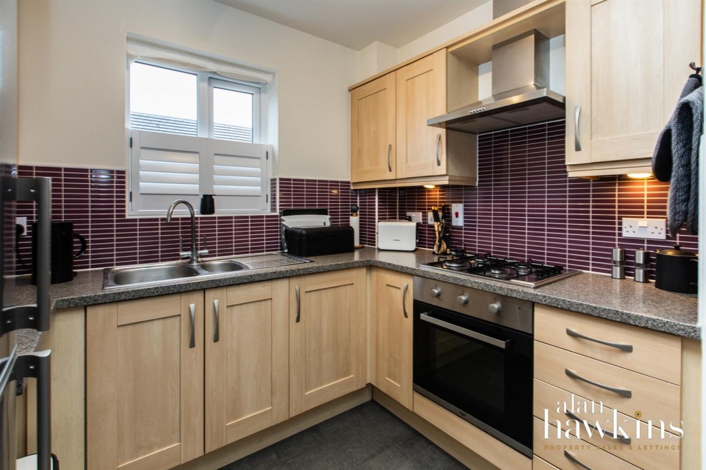 Images for Barrow Close, Royal Wootton Bassett EAID:AlanHakinsAPI BID:1