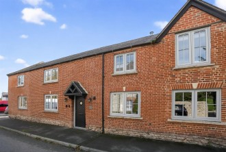 Bradenstoke, Chippenham