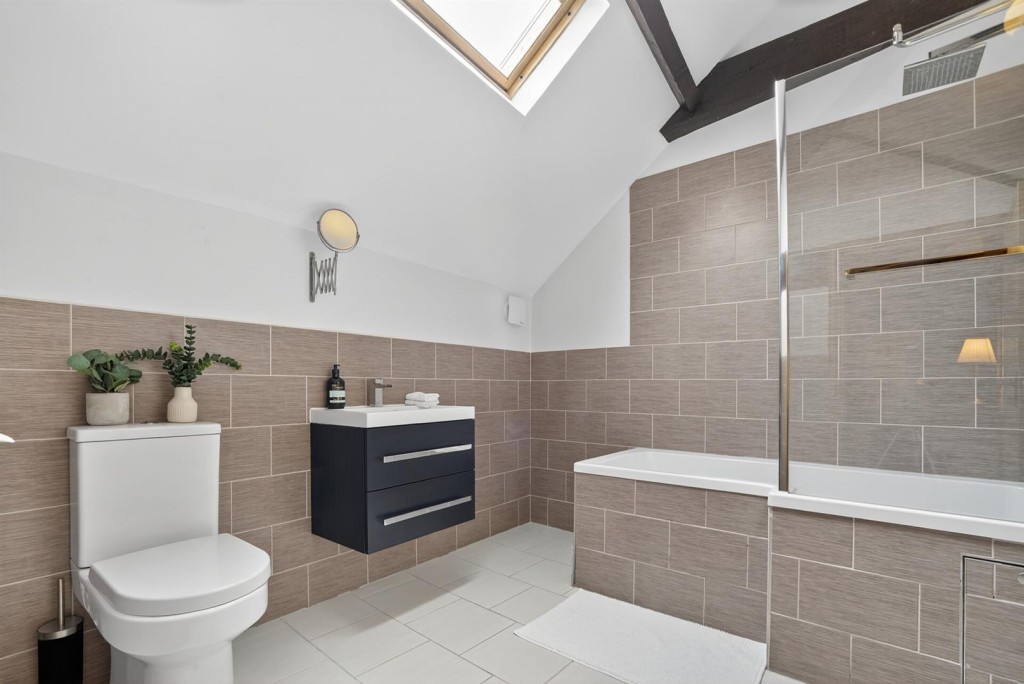 Images for Bradenstoke, Chippenham EAID:AlanHakinsAPI BID:1