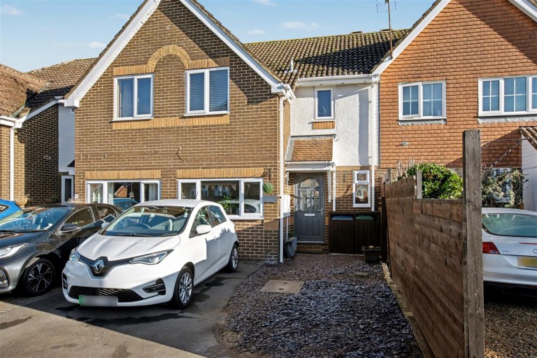 Victoria Drive, Lyneham