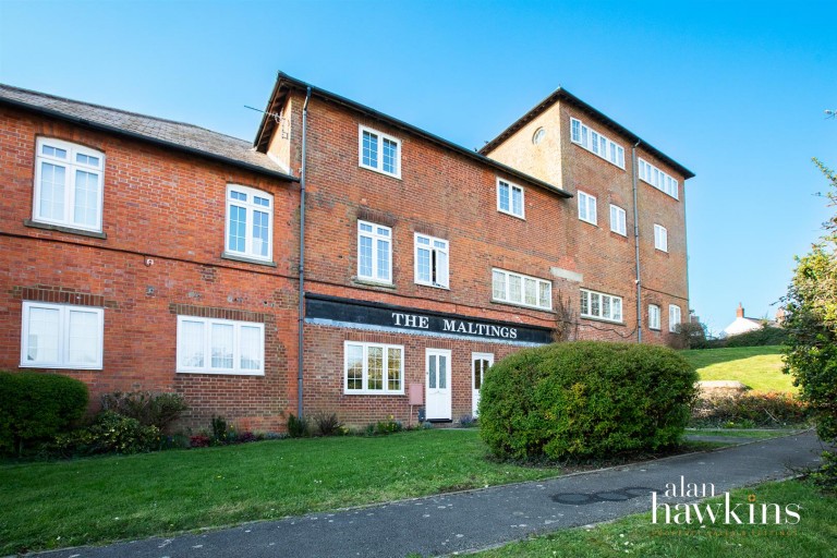 The Maltings, Royal Wootton Bassett