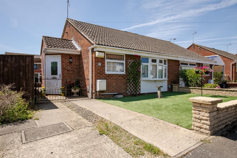 Swinburne Place, Royal Wootton Bassett, Swindon