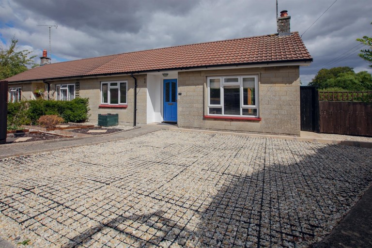 Lammas Close, Hilmarton, Calne